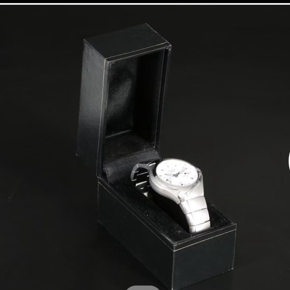 Yema Silver and White Watch stainless steel - Picture 6 of 6